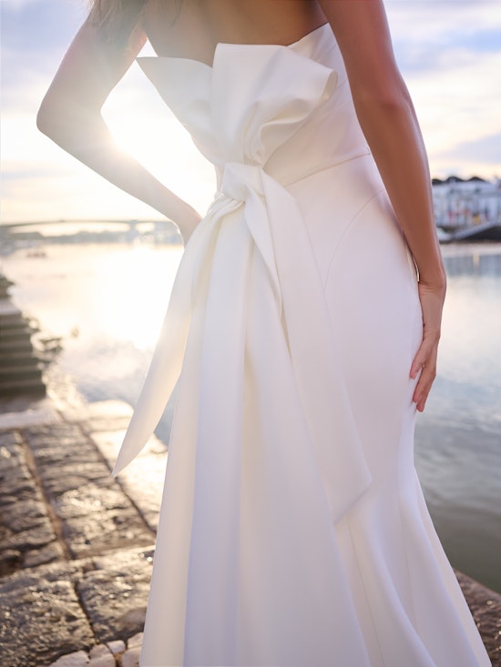 Bride wearing Marilyn by Sottero and Midgley